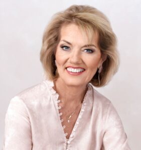 Sandra Strauss, author of A Toxic Brain, head shot